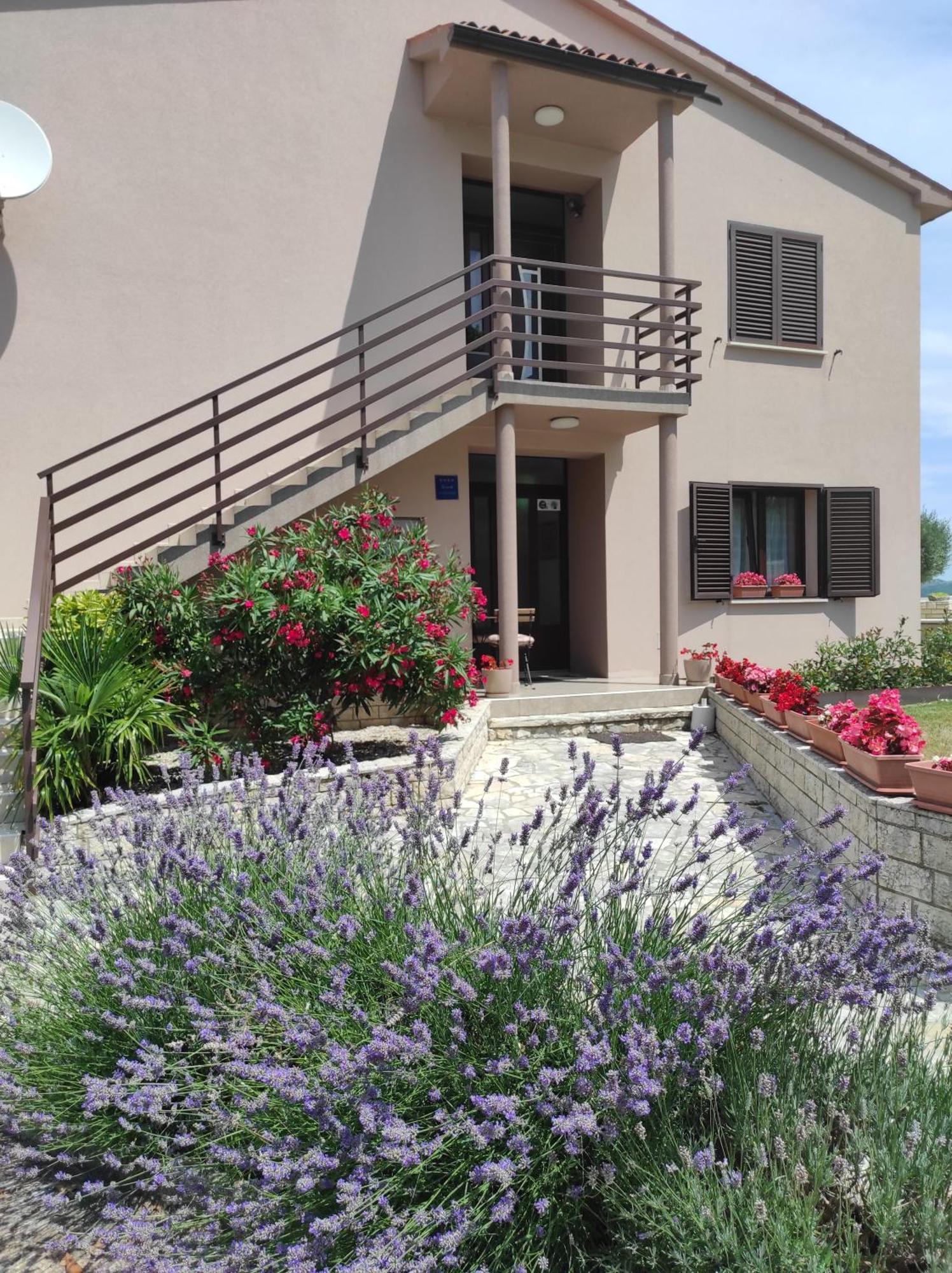Apartman Gina Labin  Exterior foto